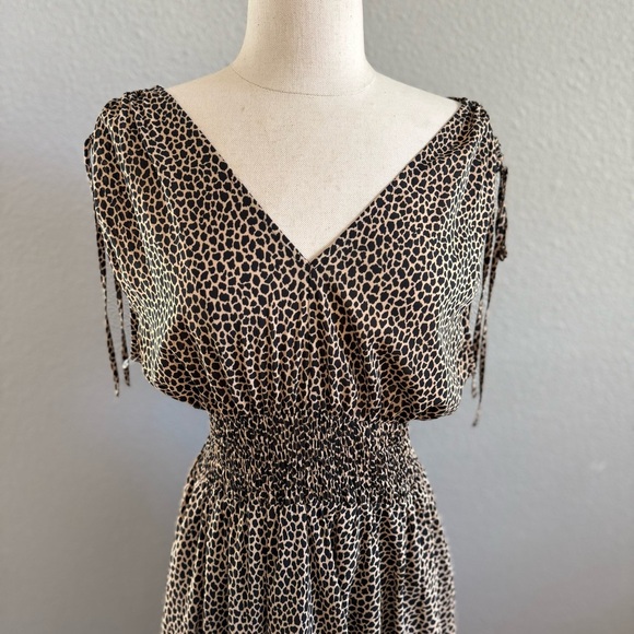 Banana Republic Giraffe Print Midi Dress Size 12 EUC - Picture 3 of 10